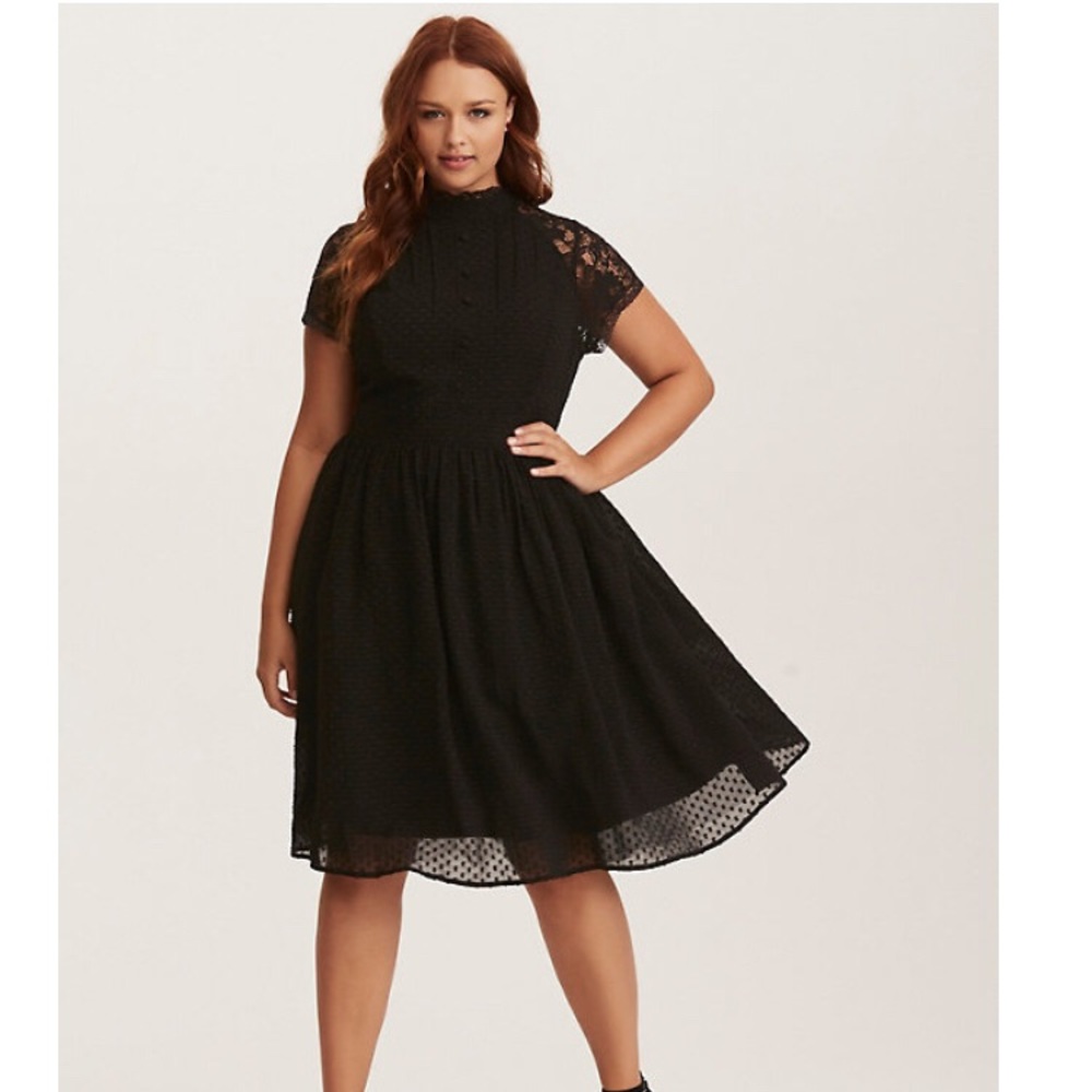 Retro Chic Chiffon Button Front Swing Dress